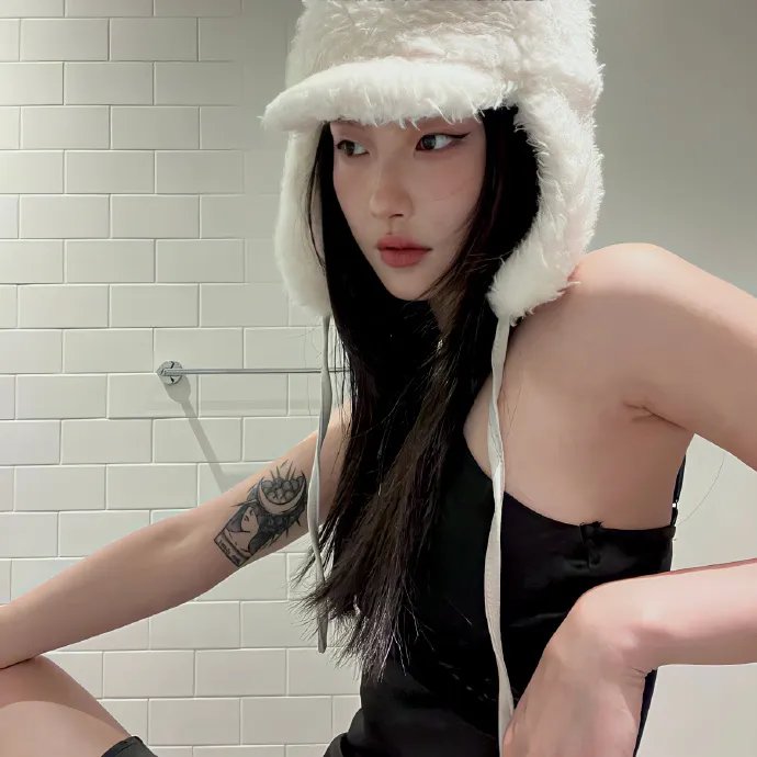 最完美的女孩封面