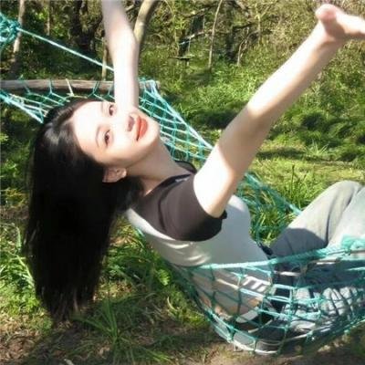 死了一个娱乐女记者之后封面